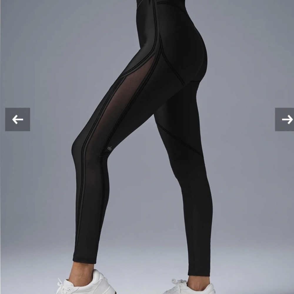 COPY - airlift mesh line up highway leggings black Alo yoga brand new